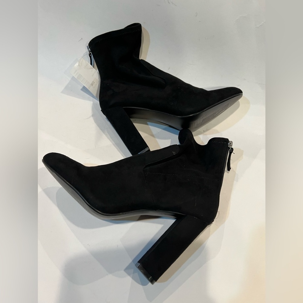 Steve Madden "Brisk" Boot - Picture 12 of 16